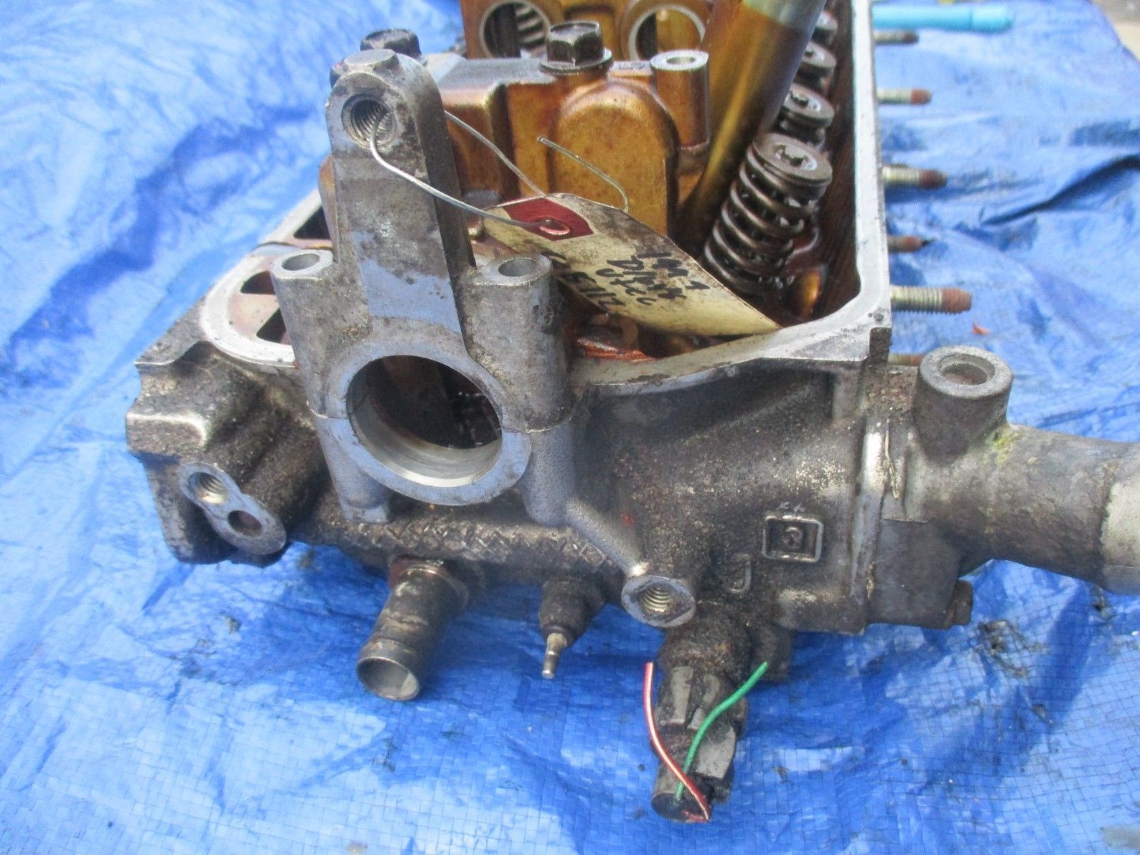 9600 Honda Civic D16Y8 bare cylinder head engine motor D16 VTEC P2J Cylinder Heads & Parts