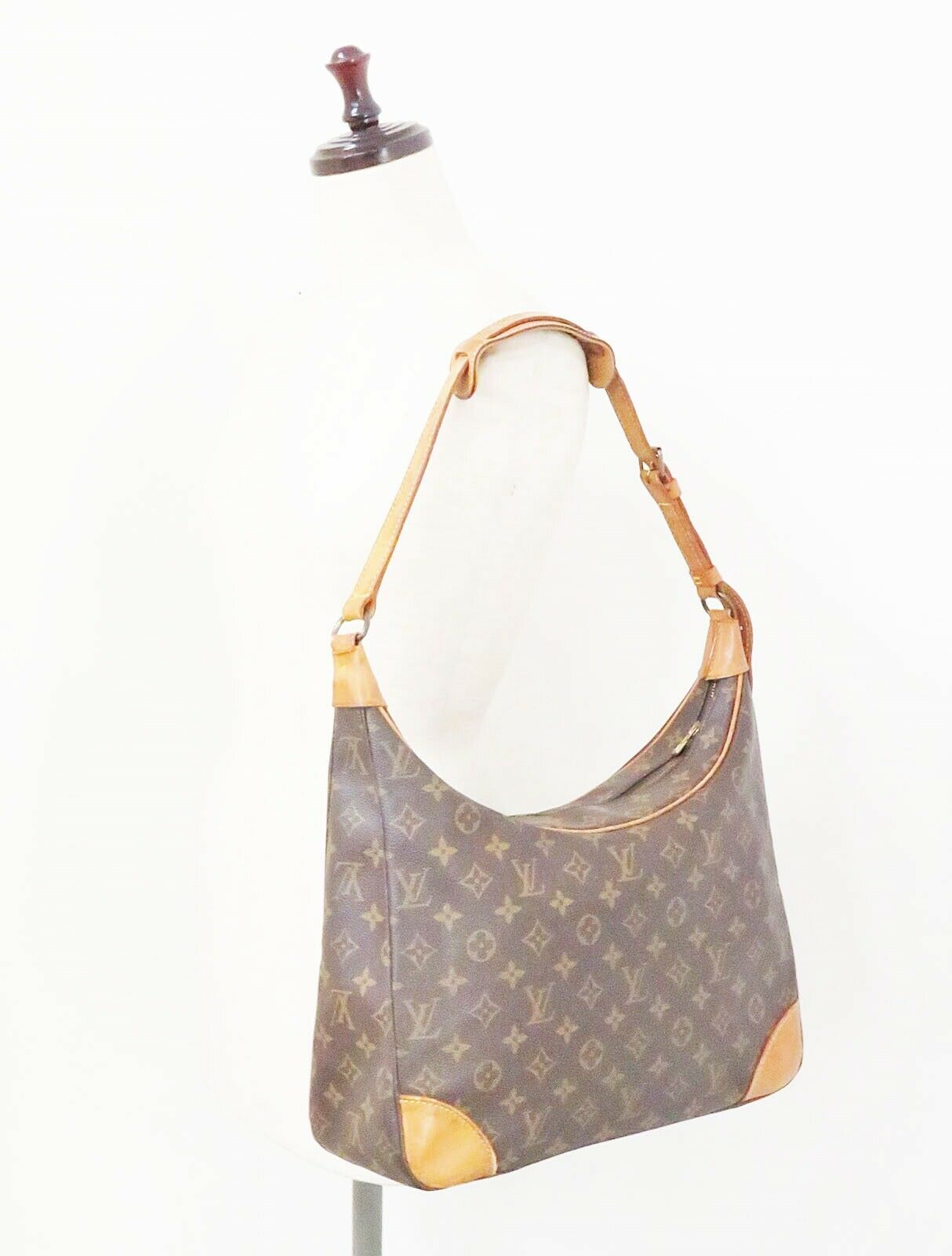 Authentic LOUIS VUITTON Boulogne 35 Monogram Shoulder Bag Purse #33022 - Women&#39;s Handbags & Bags