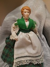 COLLEEN FROM IRELAND 1990 Avon International Porcelain Doll Fine Collect... - $4.94