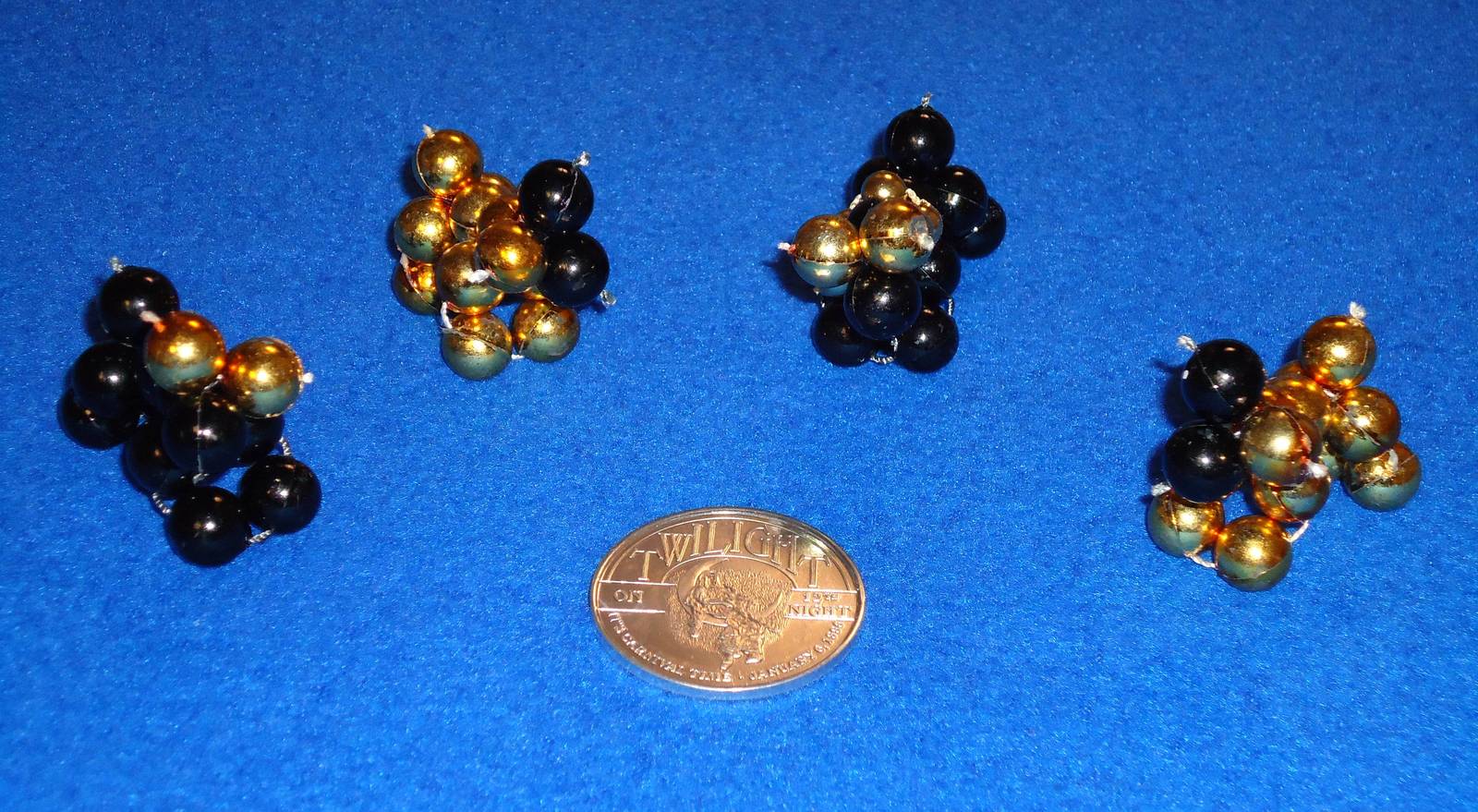 mardi gras balloon dog