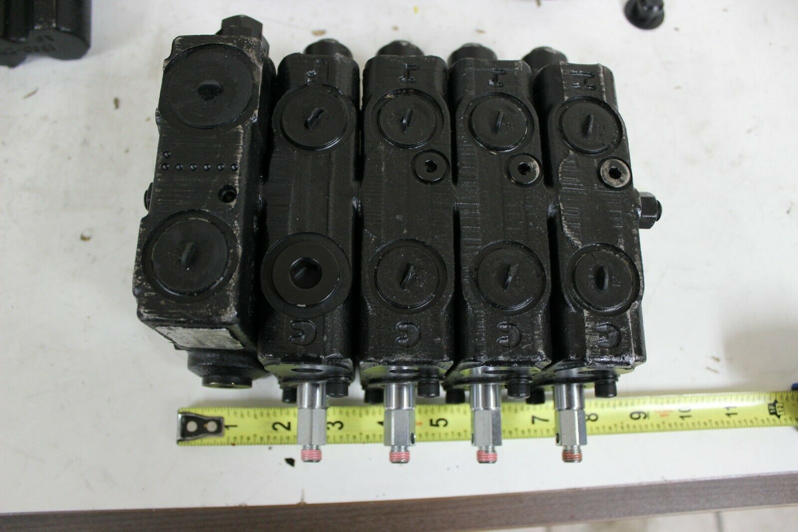 Husco 5000CCD40 Hydraulic Control 4 Spool Valve New Spool Valves