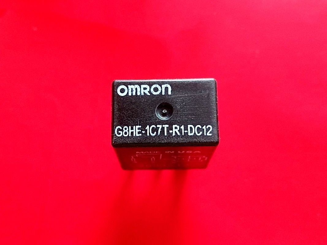 2 Stück Auto Relais G8HE-1C7T-R1 DC12V 5-polig - 35A Für Kfz-Motorlastleuchte