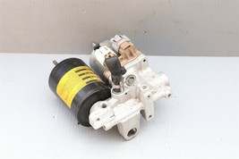 Lexus CT200H ABS Brake Booster Pump Assembly 47070-12010 image 1