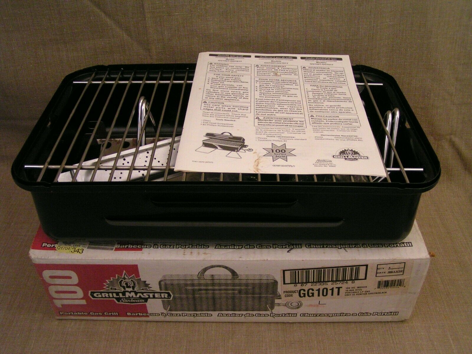 Sunbeam Grill Master 100 Portable Tailgate Tabletop Propane LP Gas