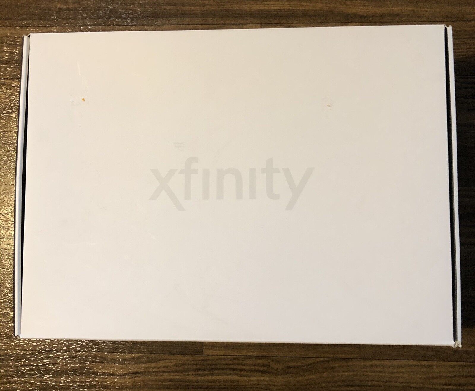 Xfinity TV Box Model AX013ANC With Cables And Remote Cable TV Boxes