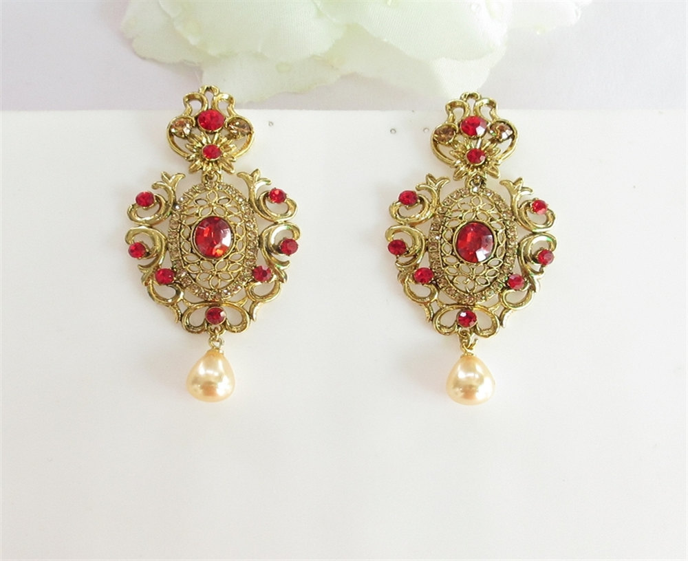 Red Crystal Earrings/Bridesmaid Earrings/Wedding Earrings/Red Crystal ...