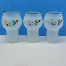 Pfaltzgraff Winterberry Frosted Floating Candle Holders  5-3/4” Bundle of 3 - $21.56