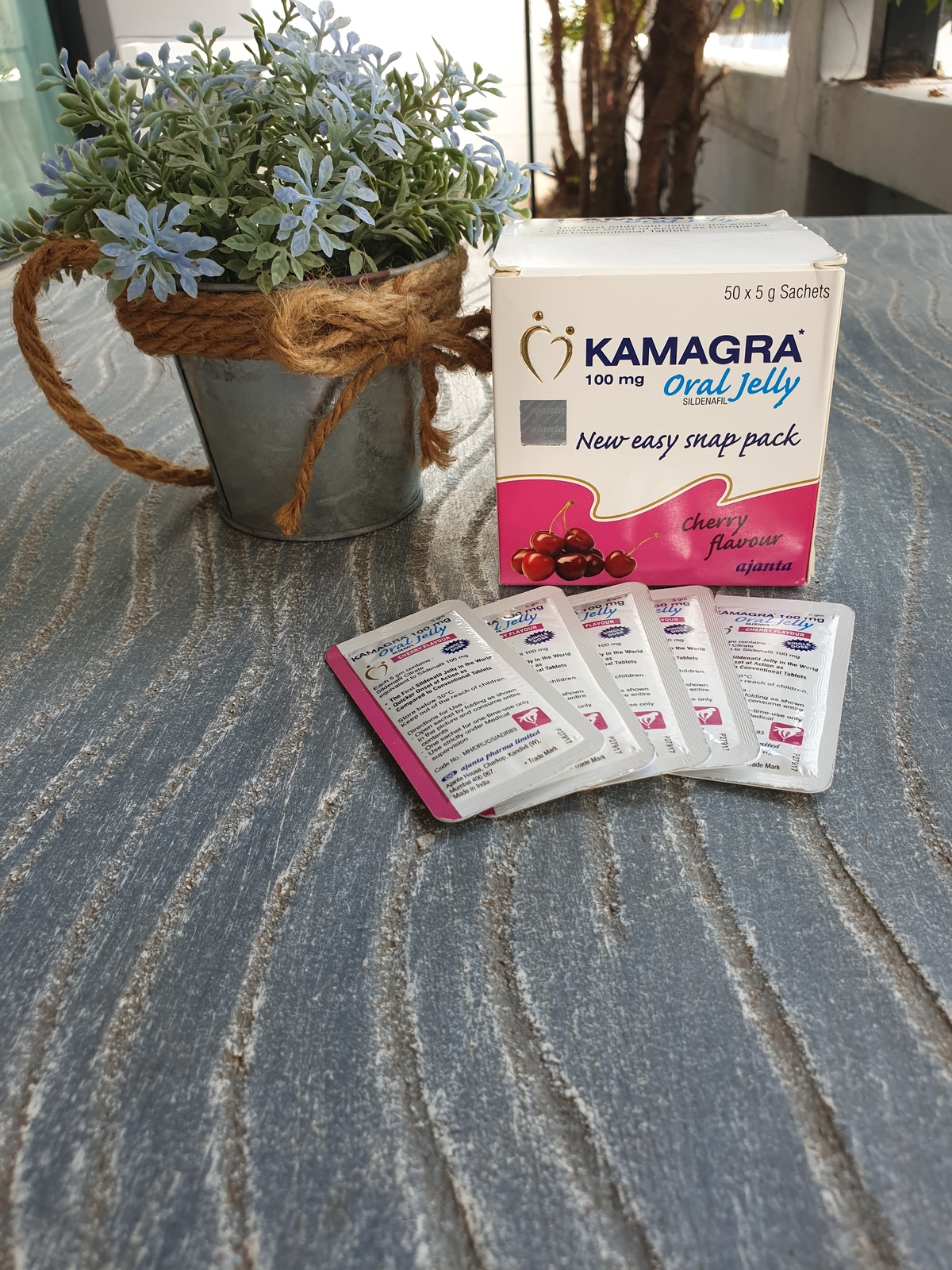 Best Selling Jelly pack 100 mg 50 Sachets Cherry Flavour New Easy Snap