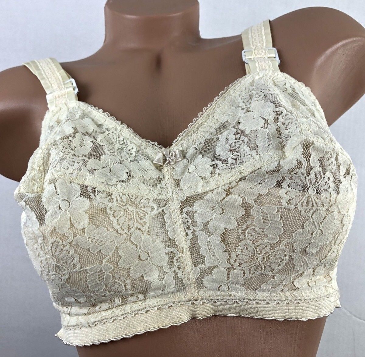 VTG 60s 70S Bullet Bra IVORY Sheer Floral LACE NURSING MATERNITY BRA