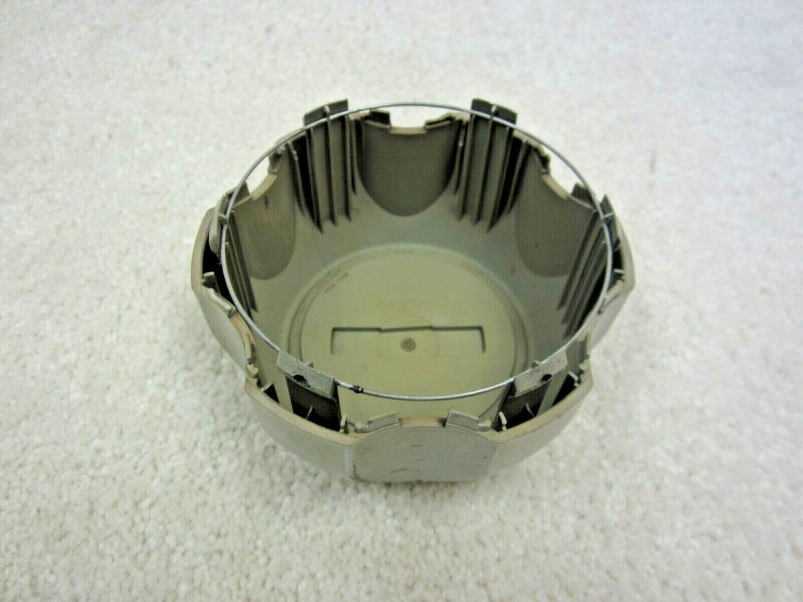 2002 2004 NISSAN XTERRA OEM 16" ALLOY WHEEL CENTER CAP 4031572100