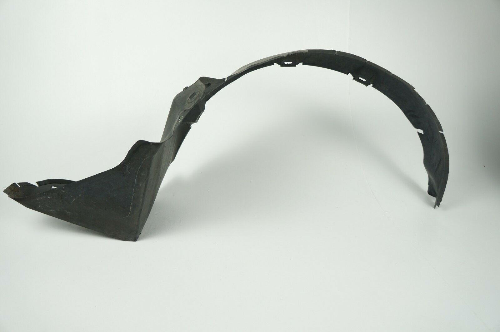 20042008 chrysler crossfire front left driver fender liner splash