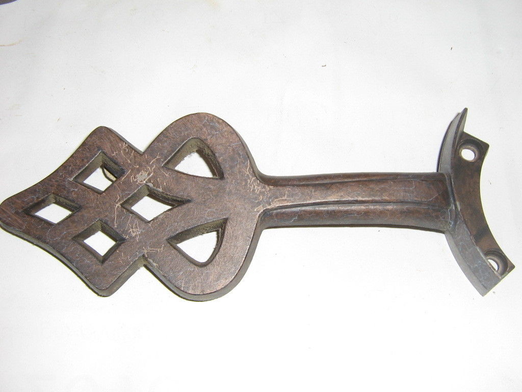 HAMPTON BAY CEILING FAN ARMS AND BLADES PLUS BALANCING KIT - Lighting