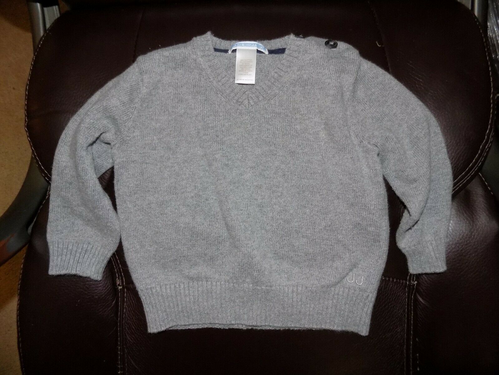 Primary image for Janie and Jack Gray V-Neck Long Sleeve Sweater Size 12/18 Months EUC