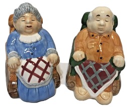 Fitz and Floyd Warm N Cozy Movers and Shakers Salt and Pepper Shakers Vi... - $15.57