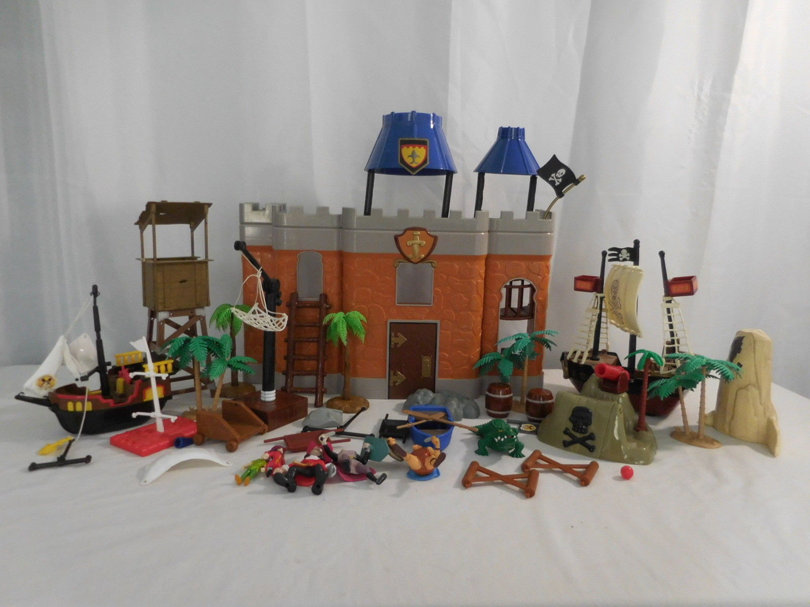 peter pan figure play set