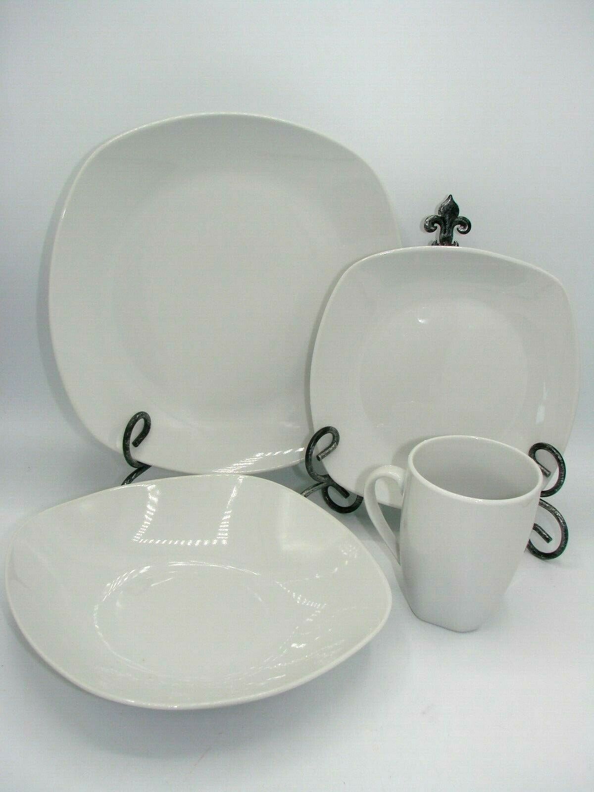 Tabletops Gallery 365 Ceramic QUINTO White and similar items