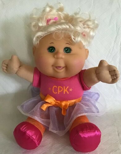 2011 cabbage patch dolls