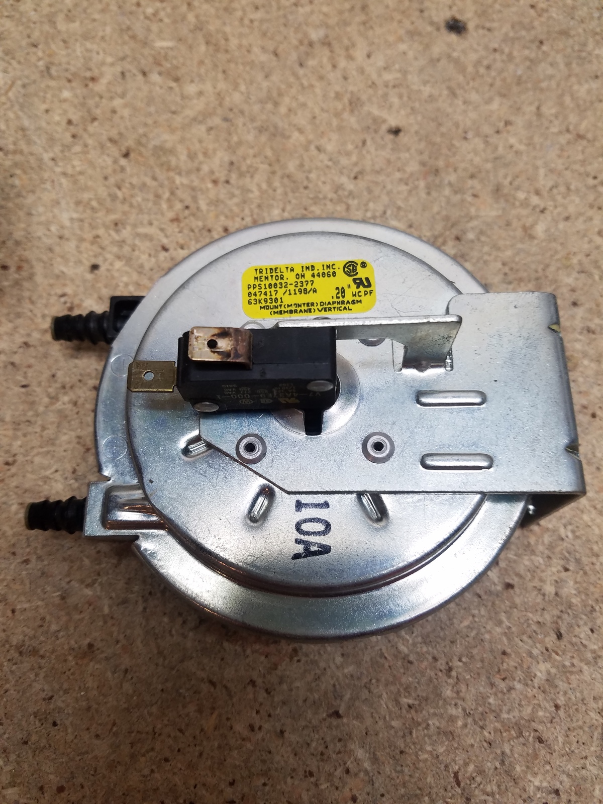 Lennox oem furnace pressure switch 63K9301 PPS100322377 Furnaces