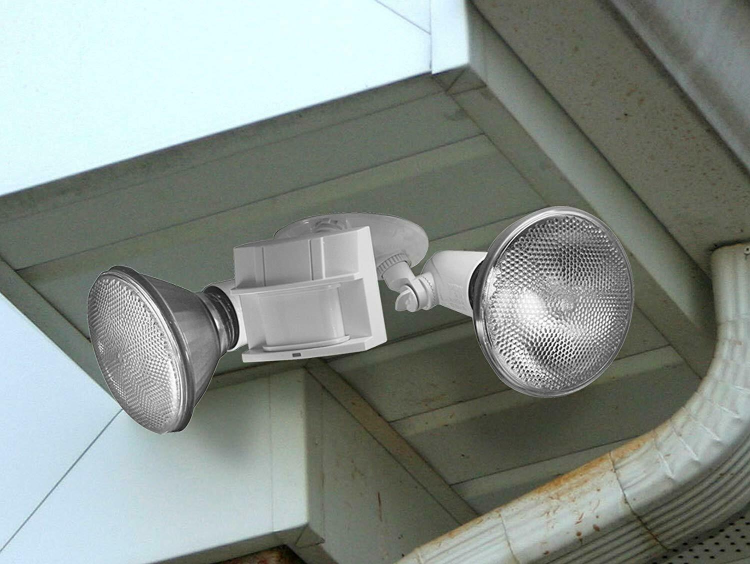 Heath Zenith HZ5411WH Heavy Duty Motion Sensor Security Light, White