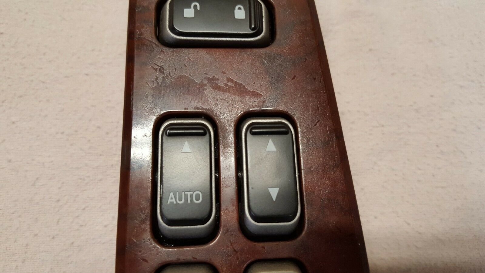 20032008 Lincoln Town Car OEM Master Window Switch & Mirror Control Lock/Unlock Switches