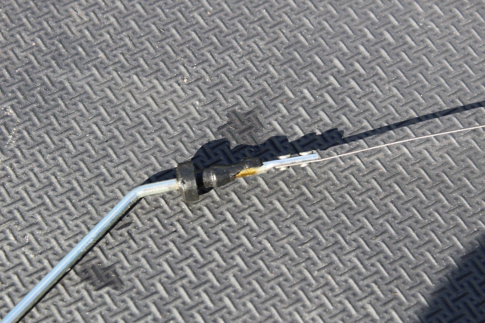 20032005 NISSAN 350Z INFINITI G35 ENGINE MOTOR OIL DIPSTICK DIP STICK