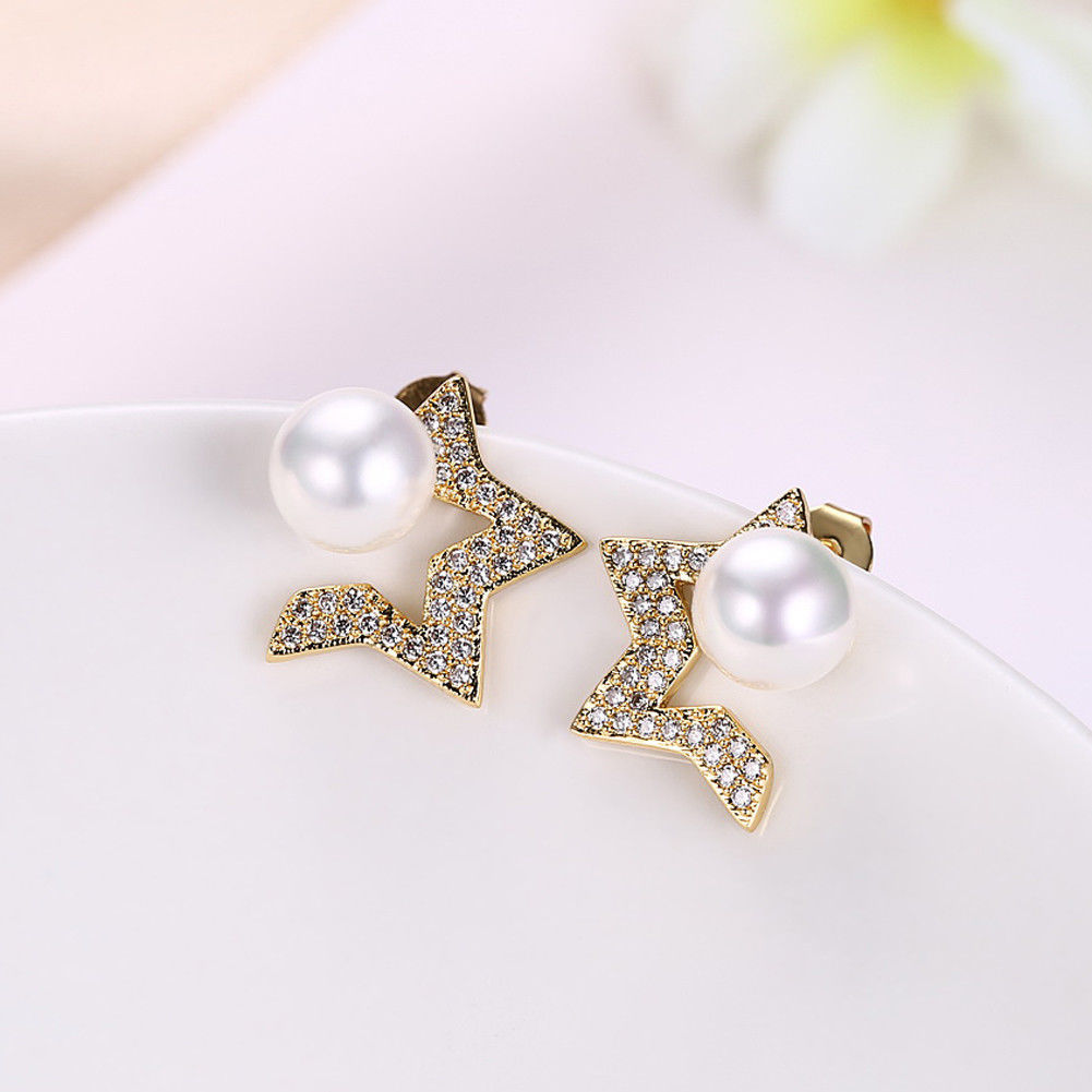 US Seller Betsey Johnson Crystal Star and Moon Pearl Earrings - Earrings