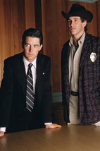 Kyle MacLachlan and Michael Ontkean in Twin Peaks TV 18x24 Poster - $23.99