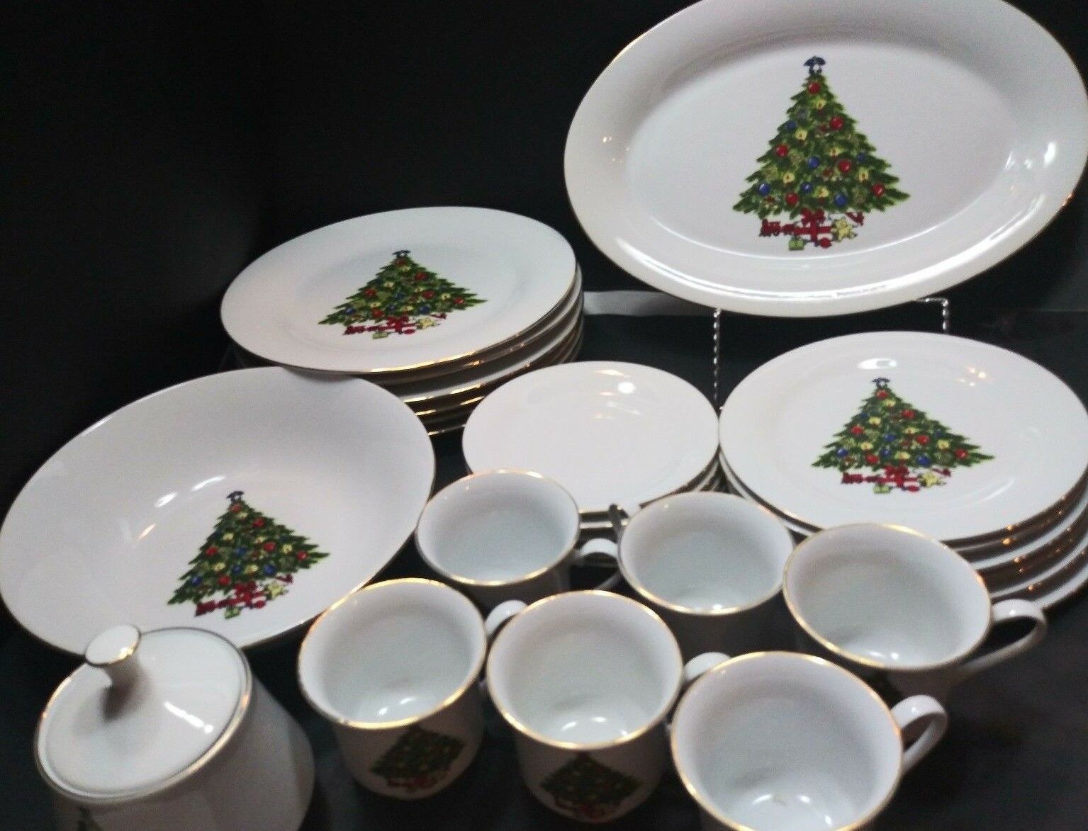 28 PIECE SEAGULL FINE CHINA CHRISTMAS DISHES JIAN SHIANG serving of six