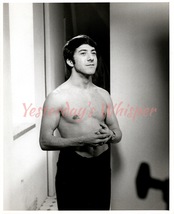 C143 Vintage Photo of Barechested Dustin HOFFMAN in John and Mary c.1969 - $9.99