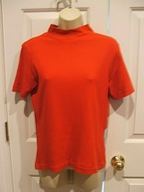 NEW IN PKG J.L. PLUM RED RIBBED  TOP   SIZE SMALL - $14.84