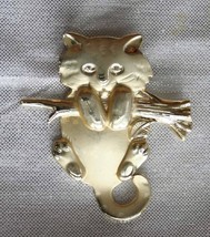 Super Cute AJC Gold-tone Cat Hanging on a Branch Brooch 1980s vintage - $12.95
