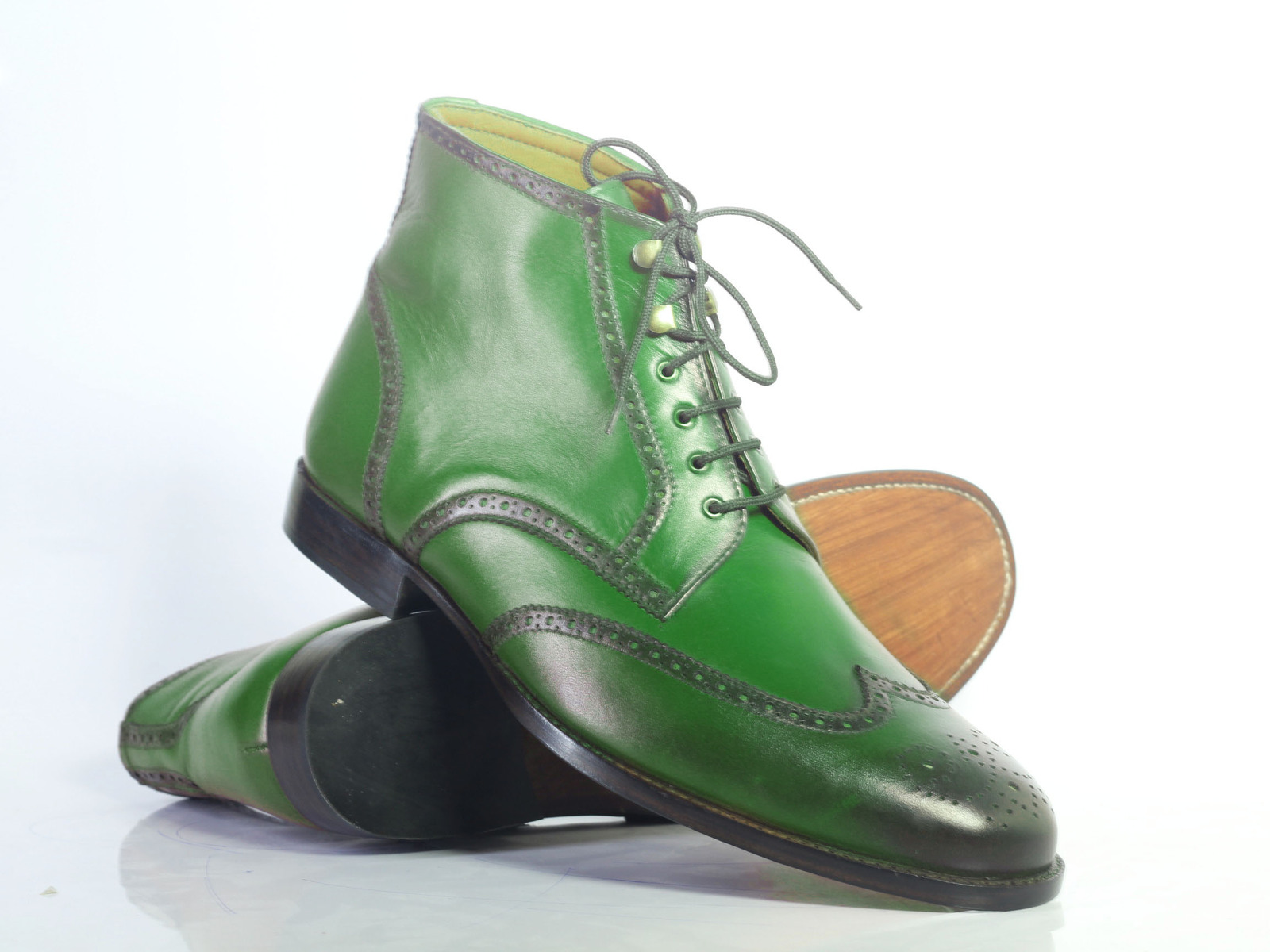 Handmade Men's Green Leather Chukka Boots, Men Wing Tip Brogue Toe Lace Up Boots
