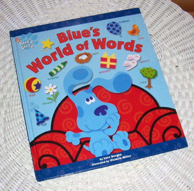 BLUES CLUES BLUE'S WORLD OF WORDS Large H/C Illustrated StoryBook - Books