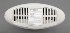 Netgear RBK43-200NAS Orbi AC2200 Tri-Band Mesh Wi-Fi System 3-pack - White image 12