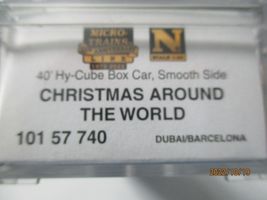 Micro-Trains # 10157740 Christmas Around the World 40' Hy-Cube Box Car N-Scale image 6