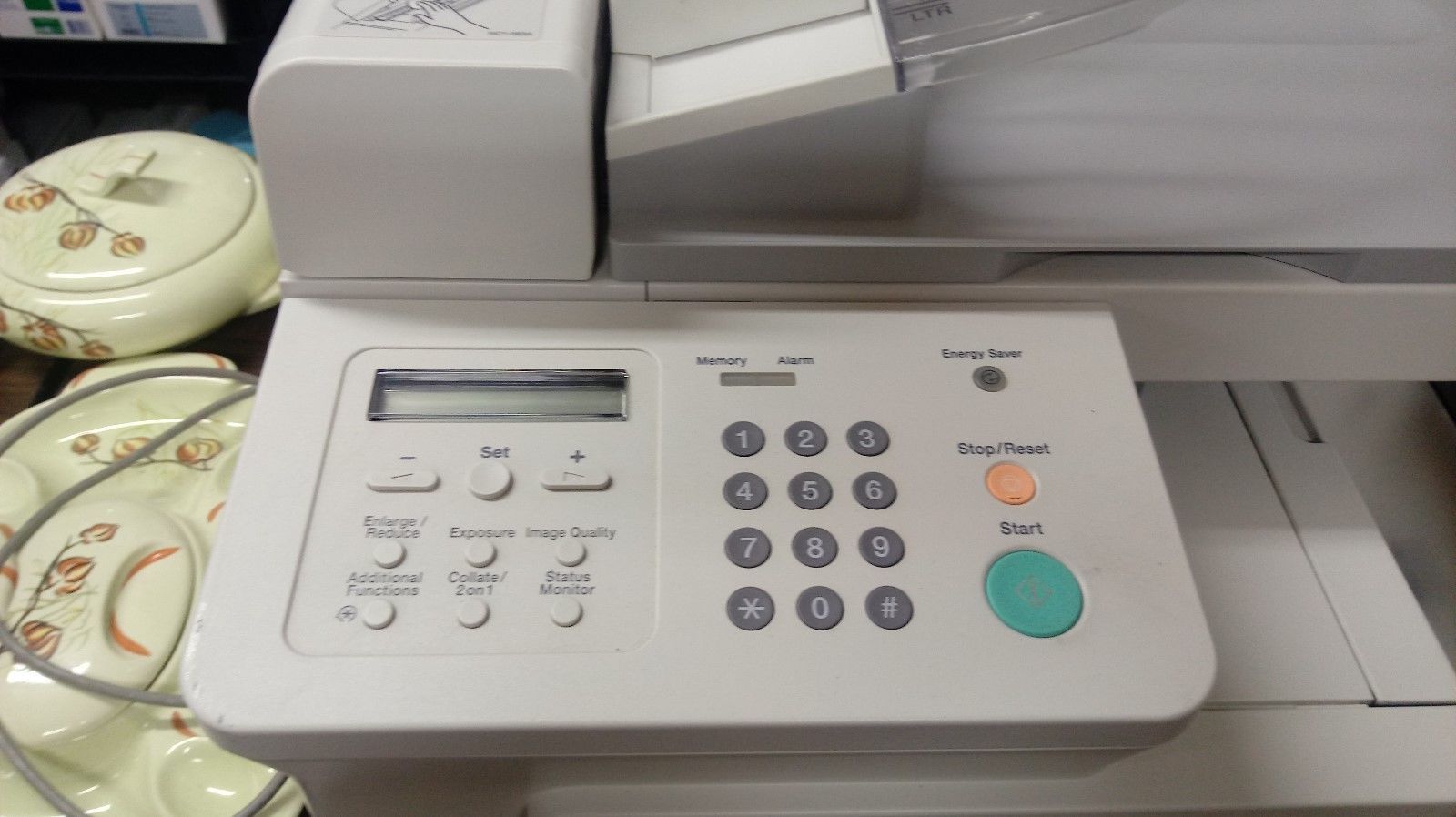 Canon ImageClass D320 AllInOne scanner printer with Document Feeder