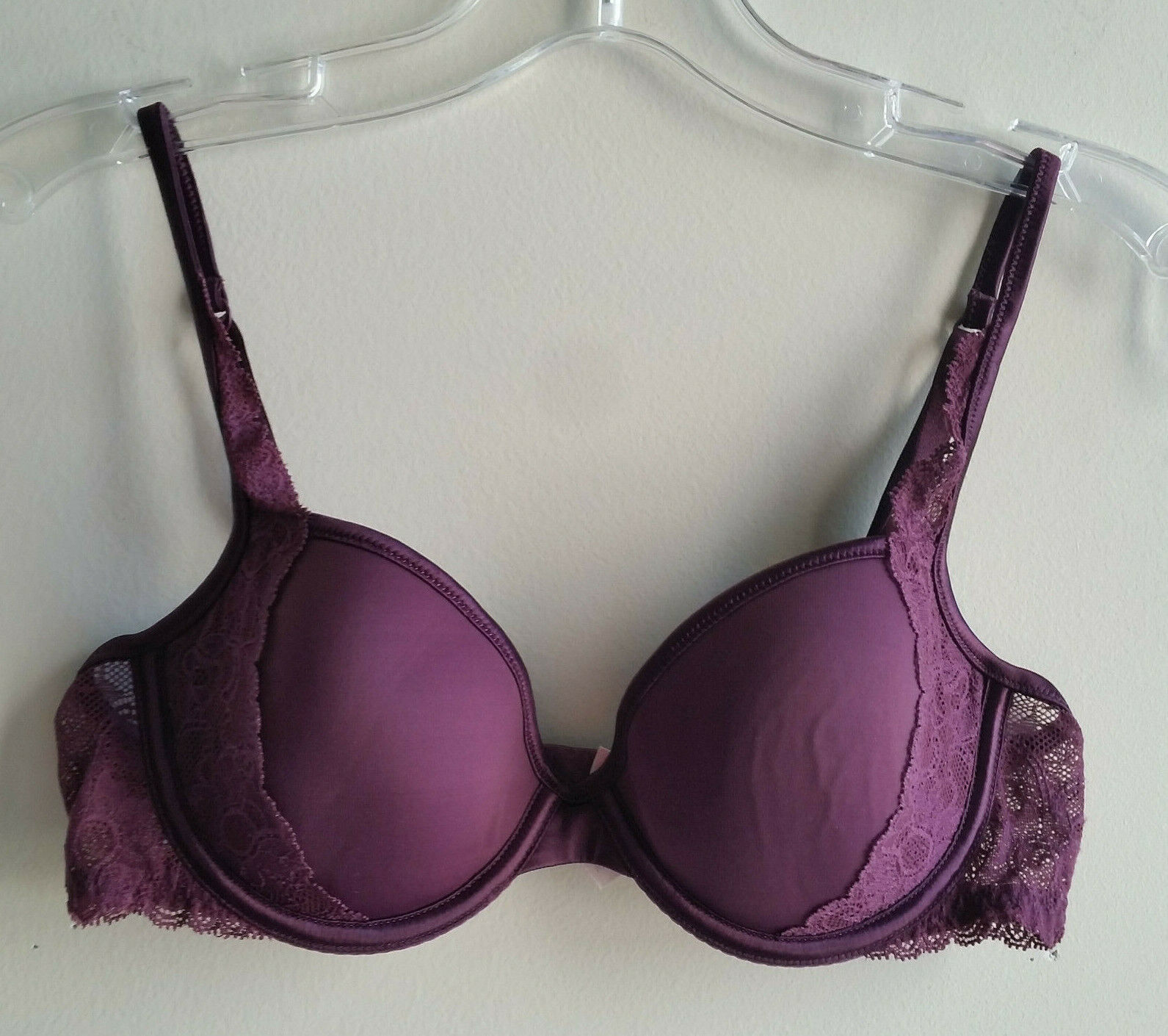 Victoria's Secret Lightly Padded Lace Demi Bra, Purple, Size 34B, Pre-owned