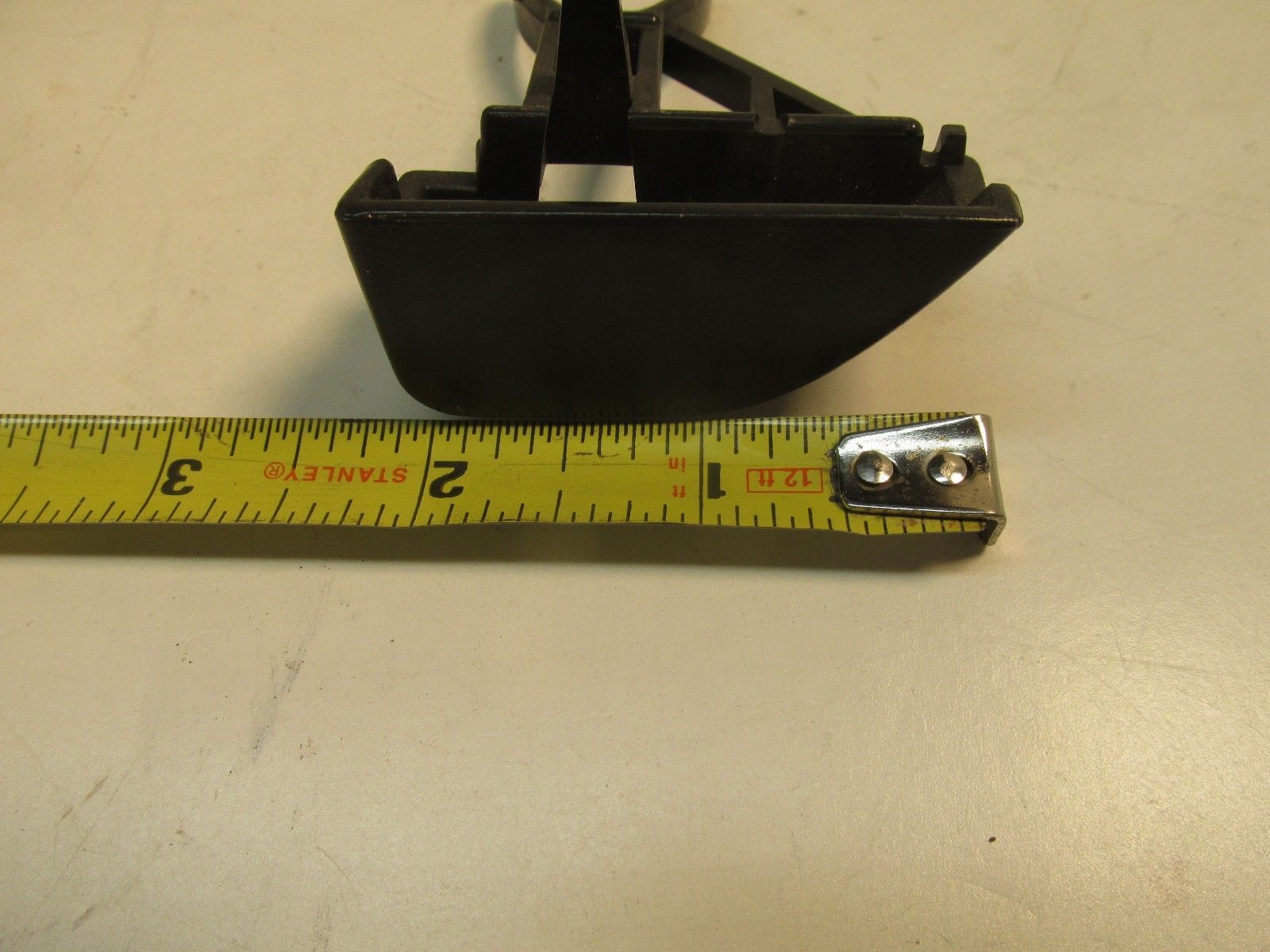 Chevrolet Tahoe GMC Yukon Center Console Lid Latch Consoles & Parts