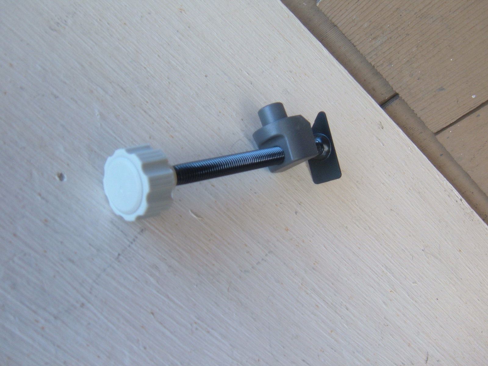 RYOBI P551 18V MITER SAW WORK CLAMP 080001020709 ONLY. NEW Power Tool