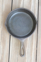 Vintage LODGE 3SK 6½ Cast Iron Skillet Pan Double Spout Seasoned - $19.99