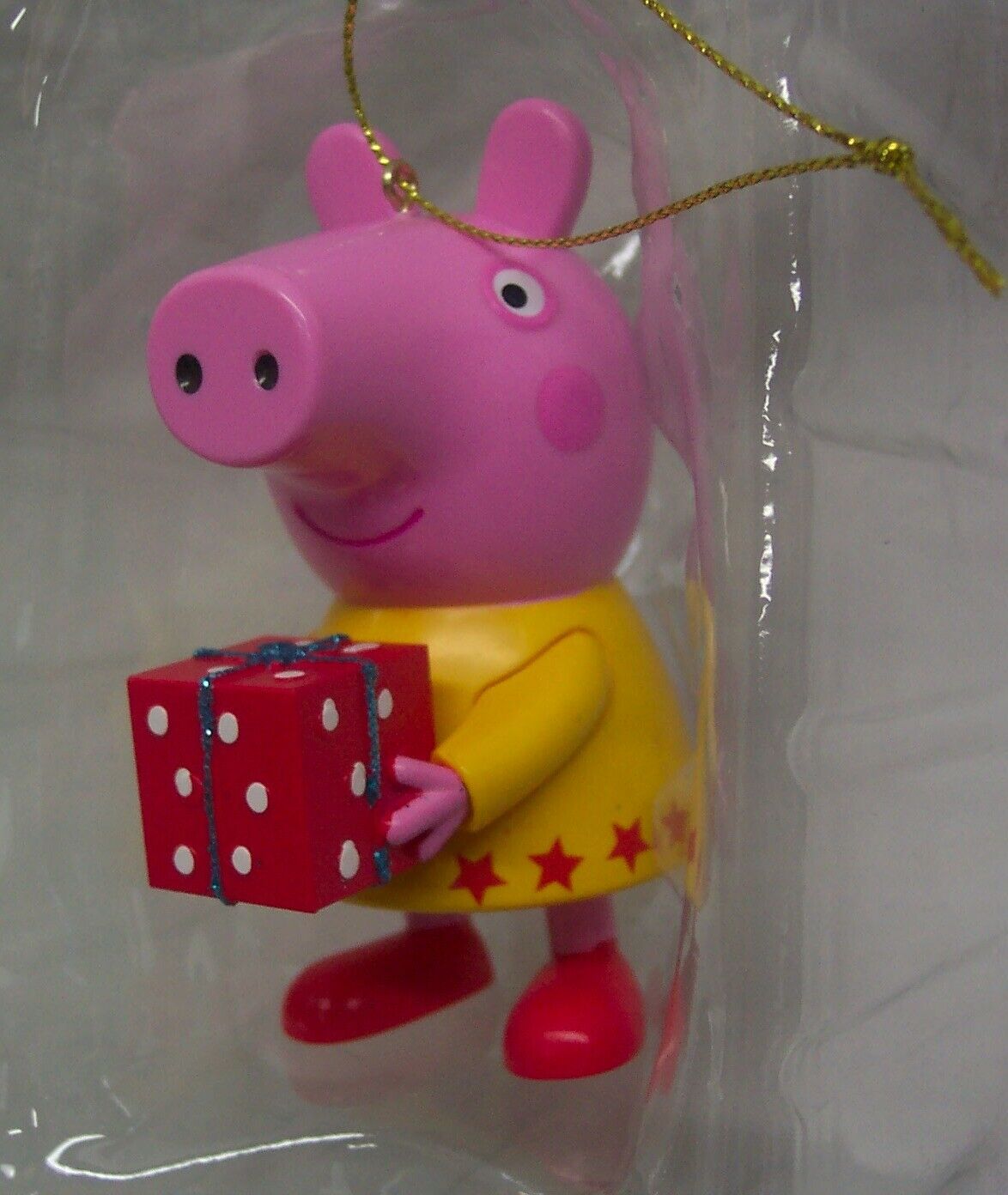 PEPPA PIG With Present CHRISTMAS TREE ORNAMENT NEW Other peppa-pig-with-present-christmas-tree-ornament-new-other