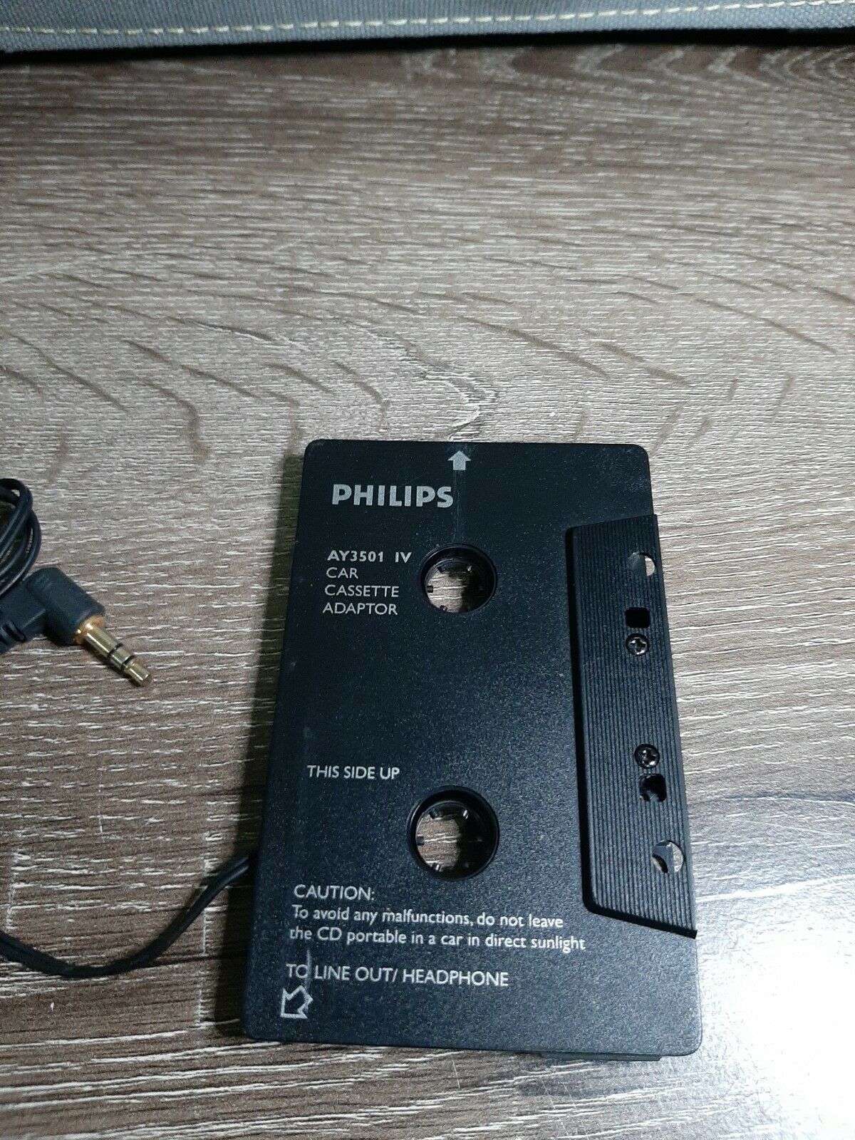 Philips car cassette adapter AY3501 Cassette Adapters