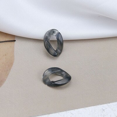 10pcs Korean Style Retro Acrylic Chain Hollow Oval Statement Earrings For Women