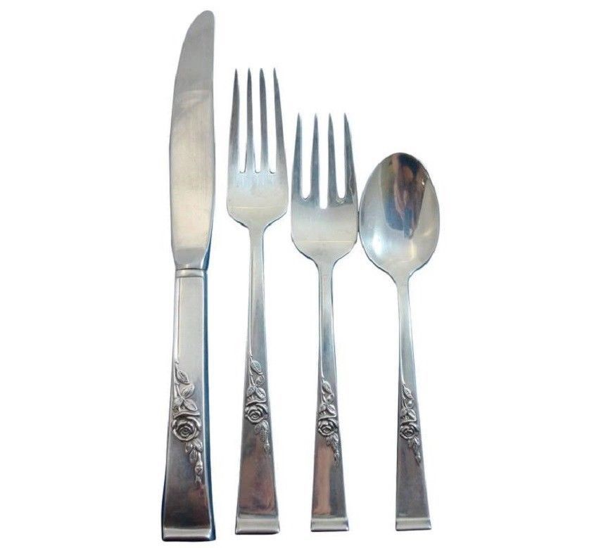 Primary image for Classic Rose by Reed & Barton Sterling Silver Flatware Set For 8 Service 32 Pcs
