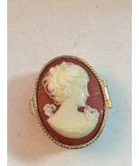Vintage / Intricate Silver &amp; Cameo / Pill Box / - $51.99