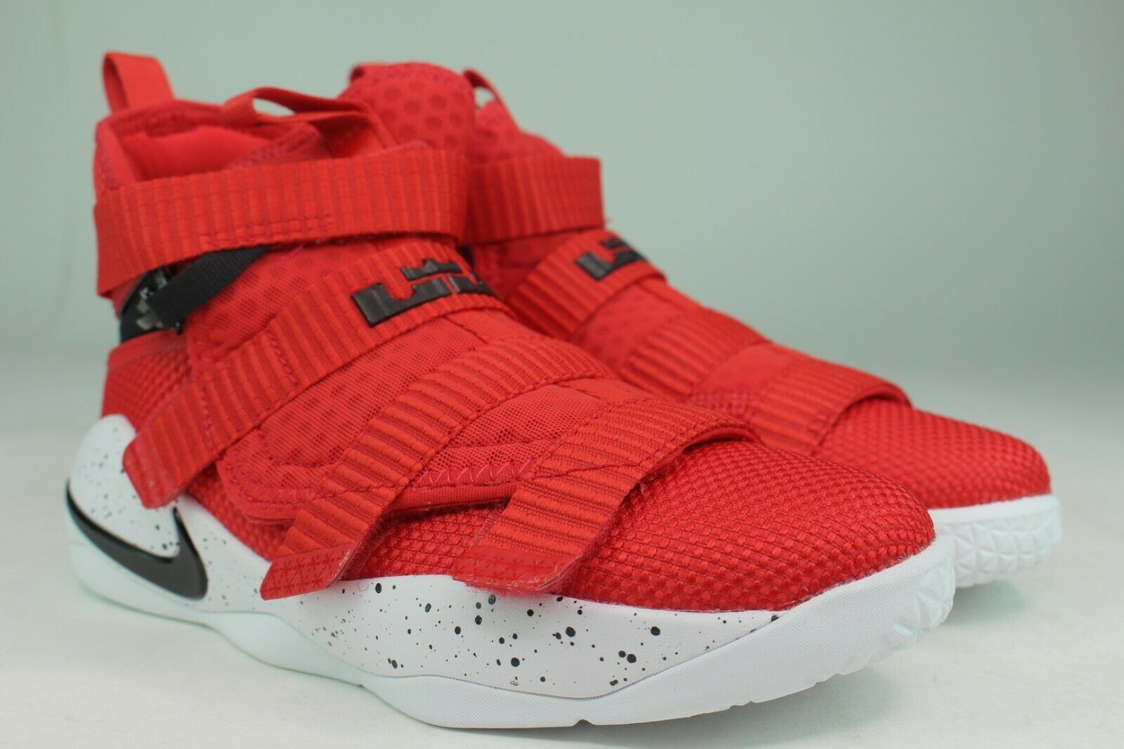 lebron soldier 11 flyease red