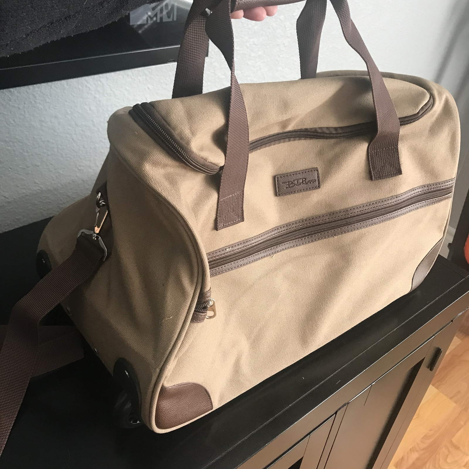 bela travel bag