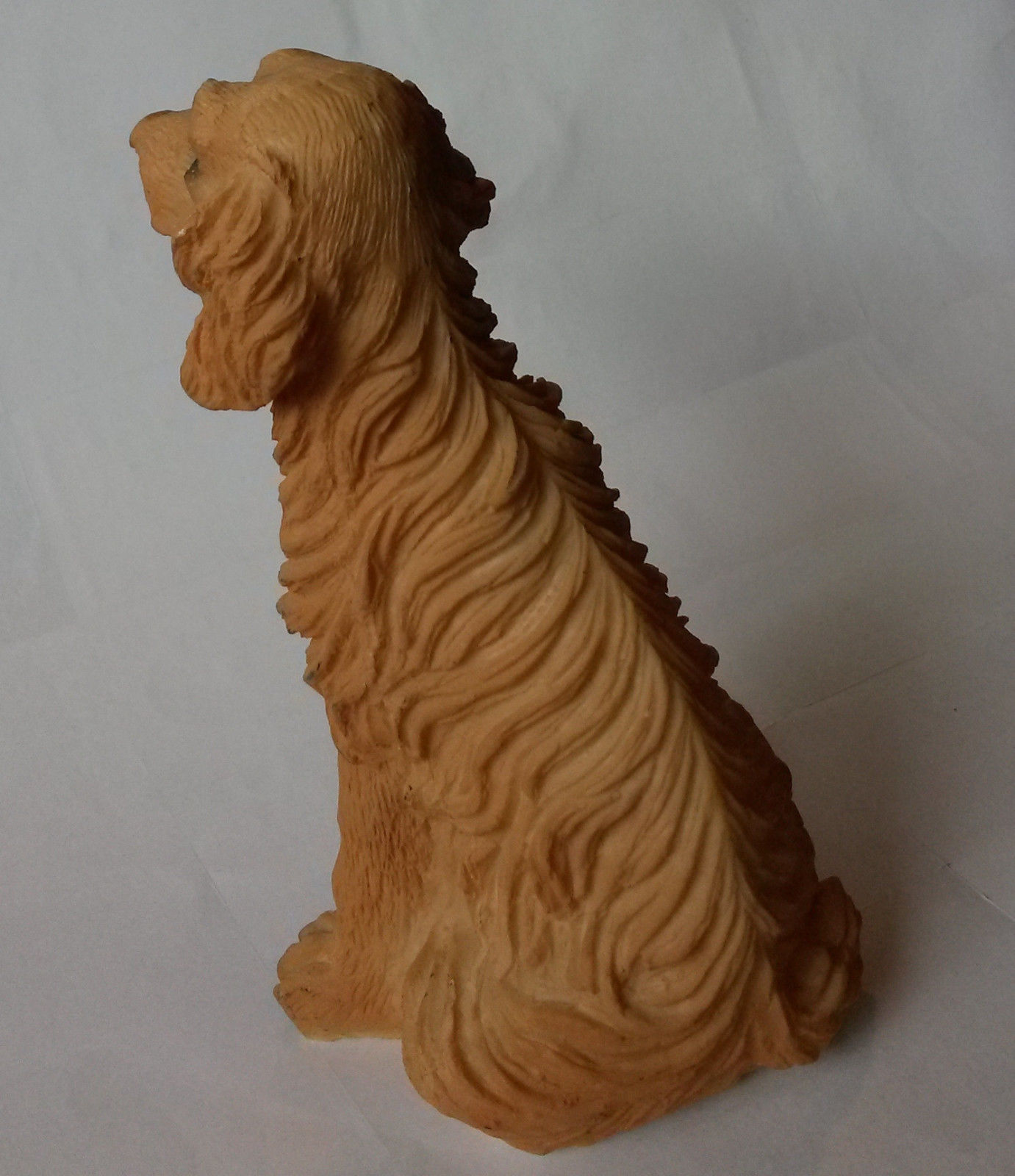 golden retriever puppy statue