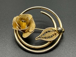 Vintage Sarah Cov. Goldtone bouquet swirl pin brooch - $13.99