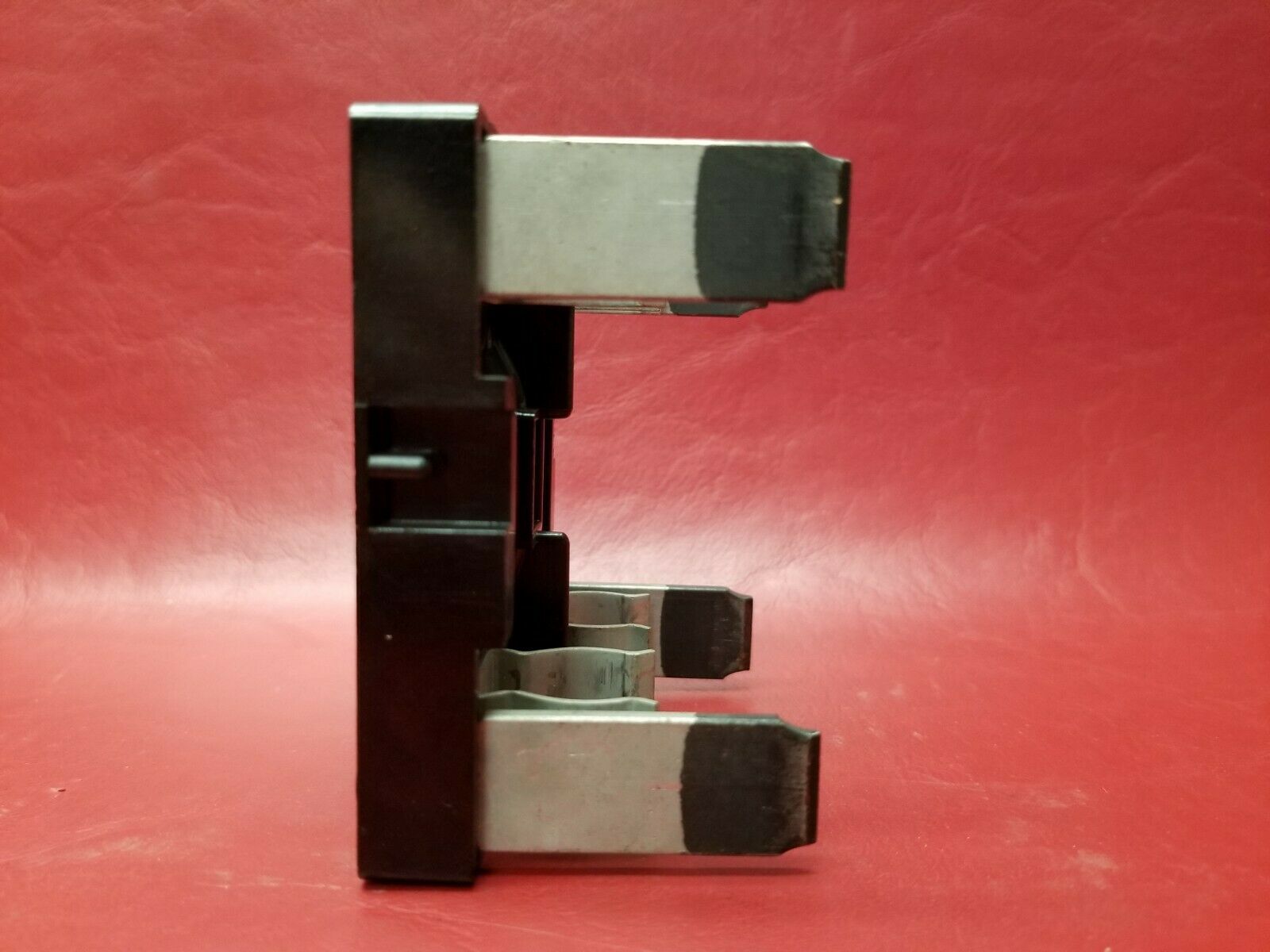 CUTLER HAMMER 60 AMP MAIN FUSES FUSE HOLDER FUSE PULL OUT PULLOUT